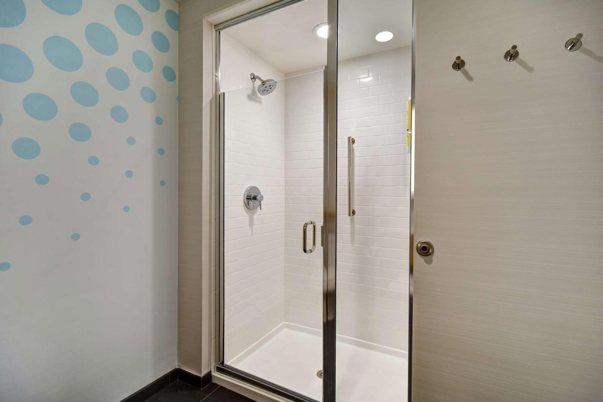 Tru By Hilton Raleigh Durham Airport Hotel Morrisville Exterior photo