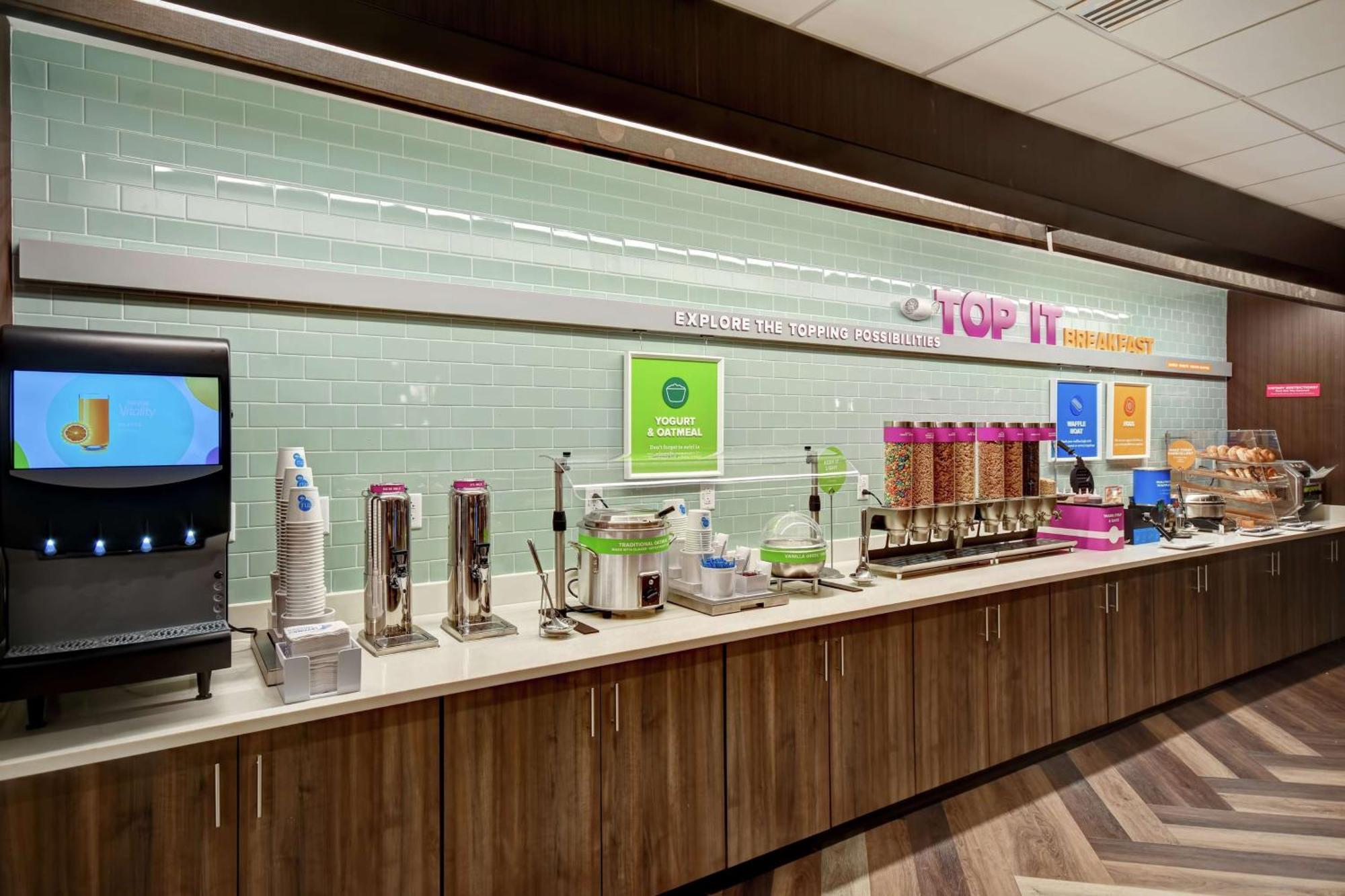 Tru By Hilton Raleigh Durham Airport Hotel Morrisville Exterior photo